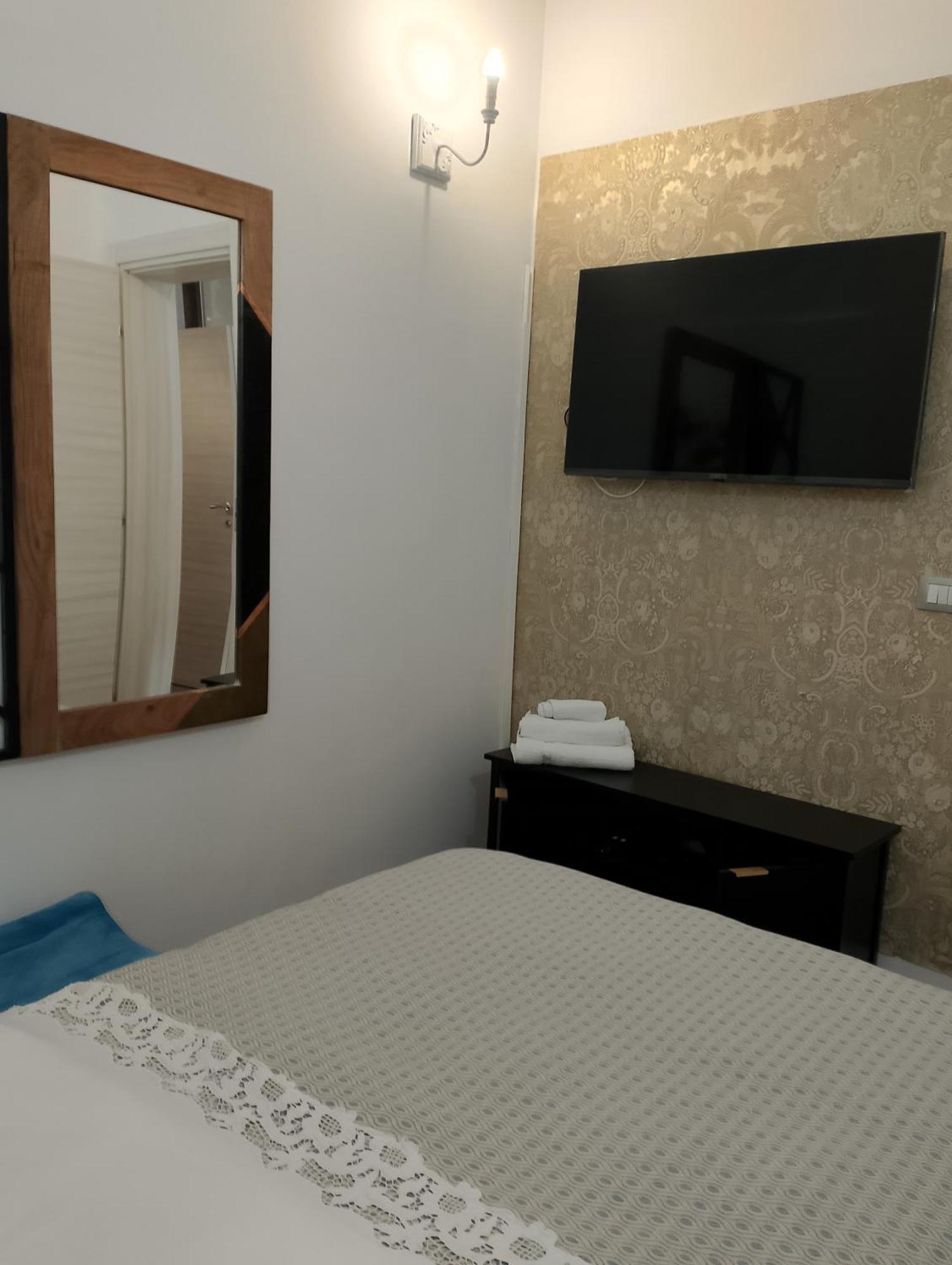 Leodi Bed & Breakfast Lecce Exterior foto